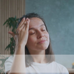 Collagen & Retinol Anti-Ageing & Brightening Night Gel Cream | For Men & Women